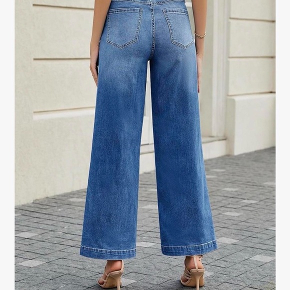 Blue classic high-waisted wide leg denim jeans - Picture 2 of 6